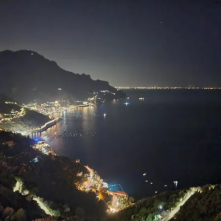 O'mulin Via Fiume 2 Incrocio Pontone Apartamento Ravello